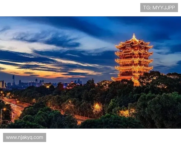 武汉三镇全景探索：从江城风貌到文化底蕴，领略不一样的武汉魅力