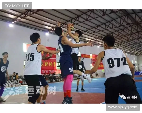 南京篮球队在邀请赛中以80分高居积分榜首位展现强劲实力