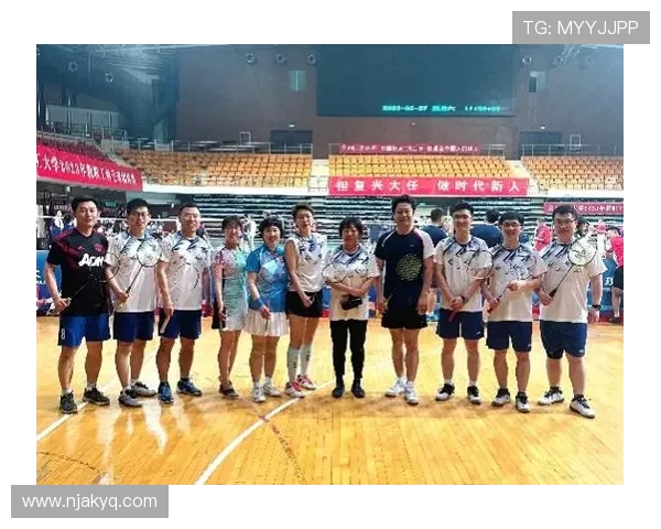 杭州羽毛球队区域防守创新之路：战术变革与团队协作的完美结合