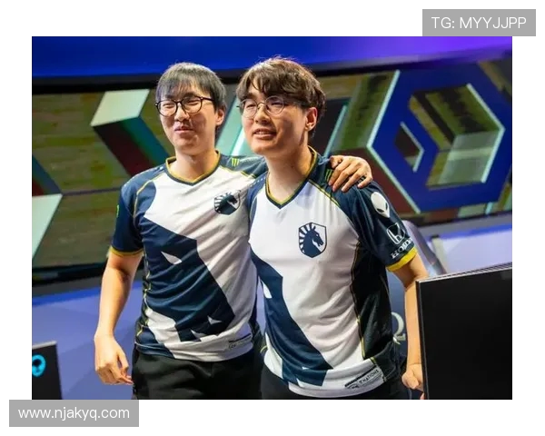 聚焦CSGOIG战队的实力与战术解析及未来发展展望 聚焦CSGOIG战队的实力与战术解析及未来发展展望