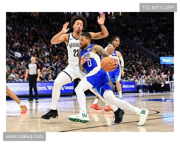 2021年NBA季后赛篮网与雄鹿激战回顾与精彩瞬间分析