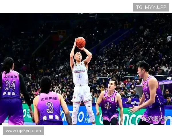 CBA山东对广东精彩比赛录像回放全程回顾与精彩瞬间分析