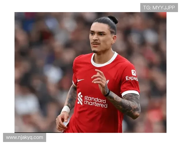 努涅斯在新赛季的崛起之路与球队未来的挑战与机遇分析